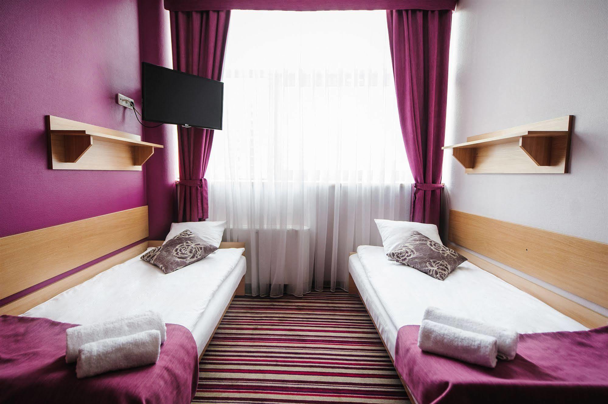 Hotel Aspel كراكوفيا المظهر الخارجي الصورة