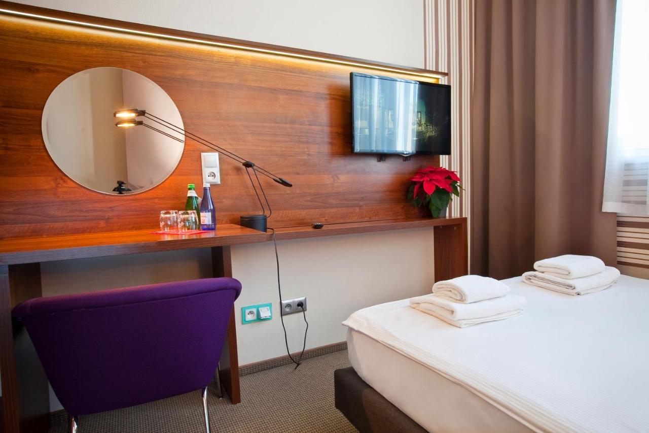 Hotel Aspel كراكوفيا المظهر الخارجي الصورة