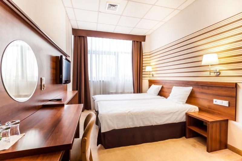 Hotel Aspel كراكوفيا المظهر الخارجي الصورة